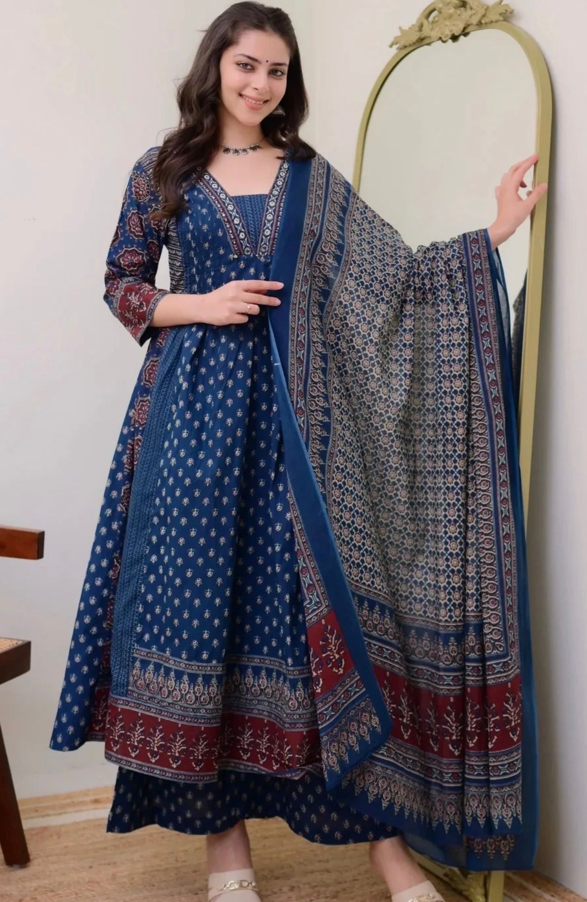 Anarkali suit set