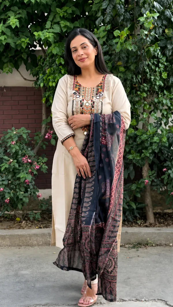 Elegant Embroidered 3-Piece Suit